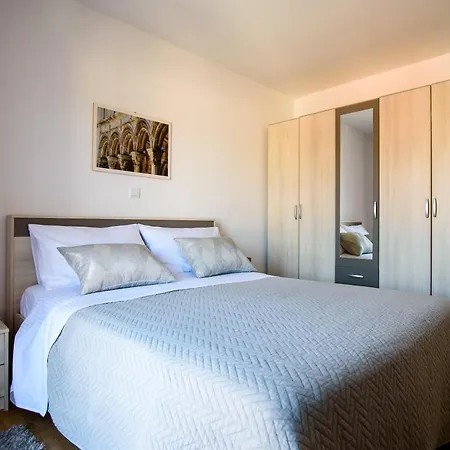 California Apartment