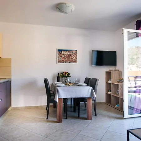 California Apartment