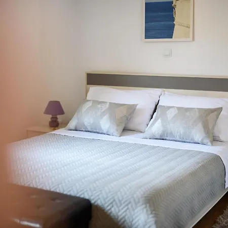 California Apartment