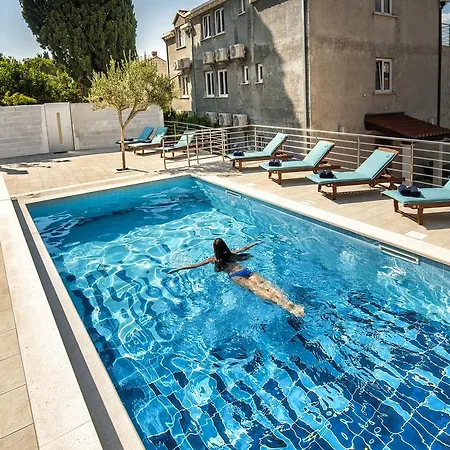 Apartment California