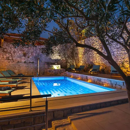 California * Dubrovnik