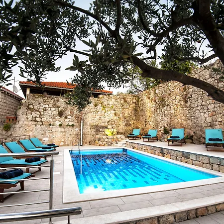 California * Dubrovnik